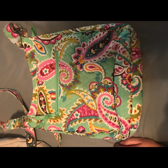 Vera Bradley tutti fruity mail bag - Picture 3 of 4